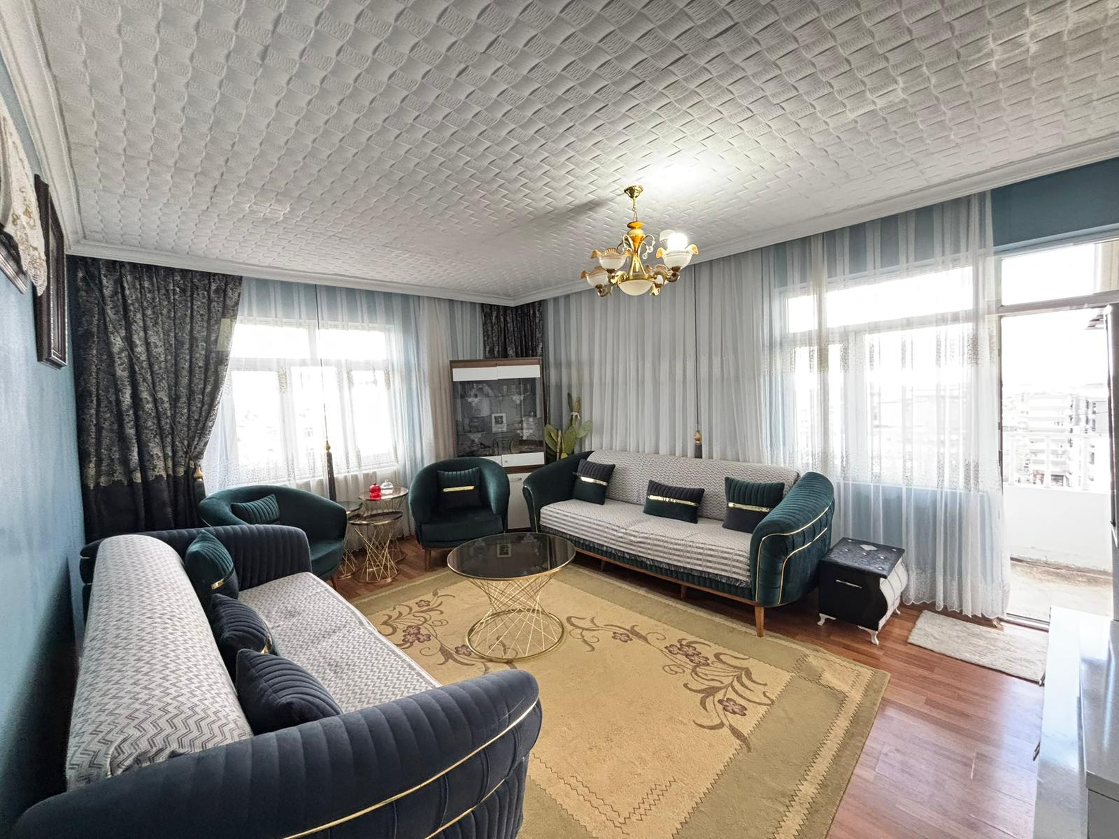 BAĞLAR PEYNİR PAZARI CİVARI SATILIK 3+1